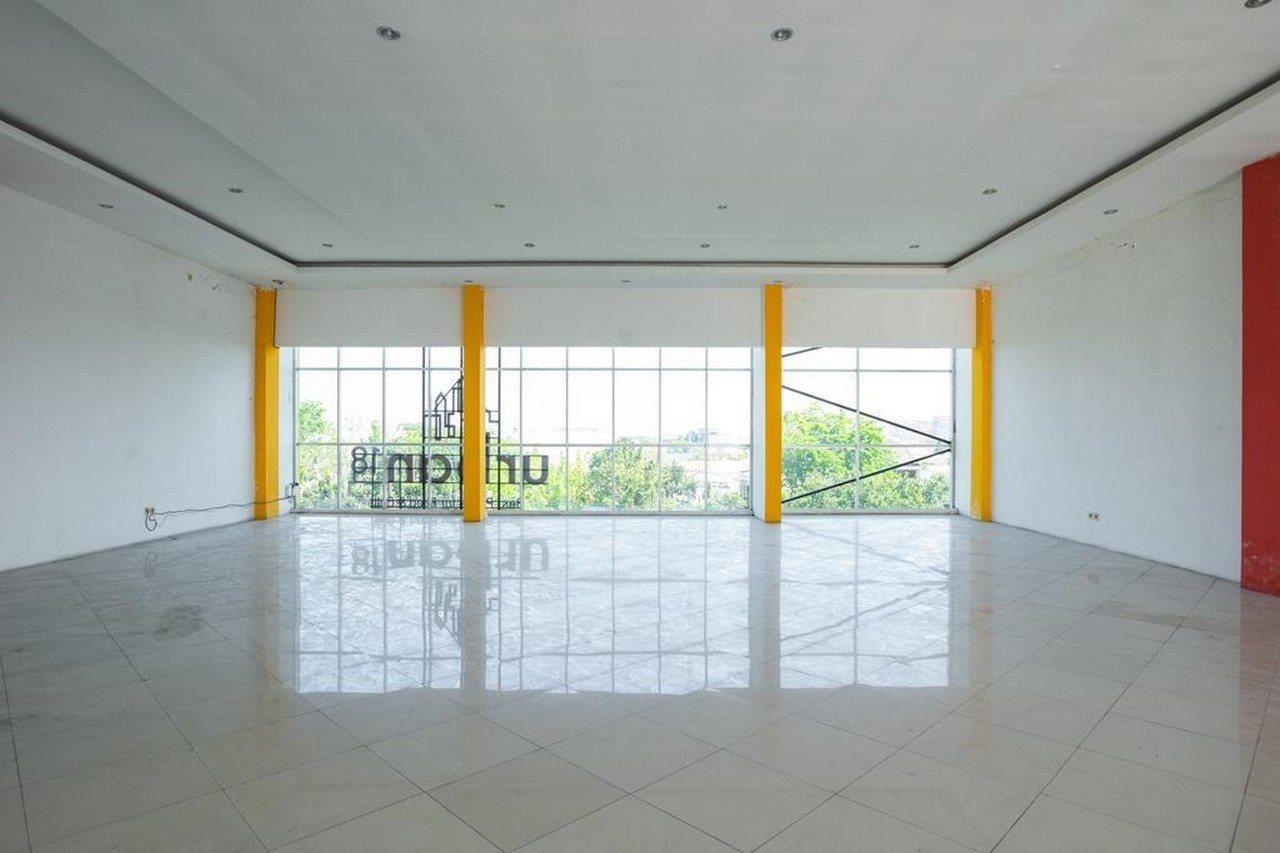 Hotel Oyo Flagship 1575 Urban 18 Surabaja Zewnętrze zdjęcie