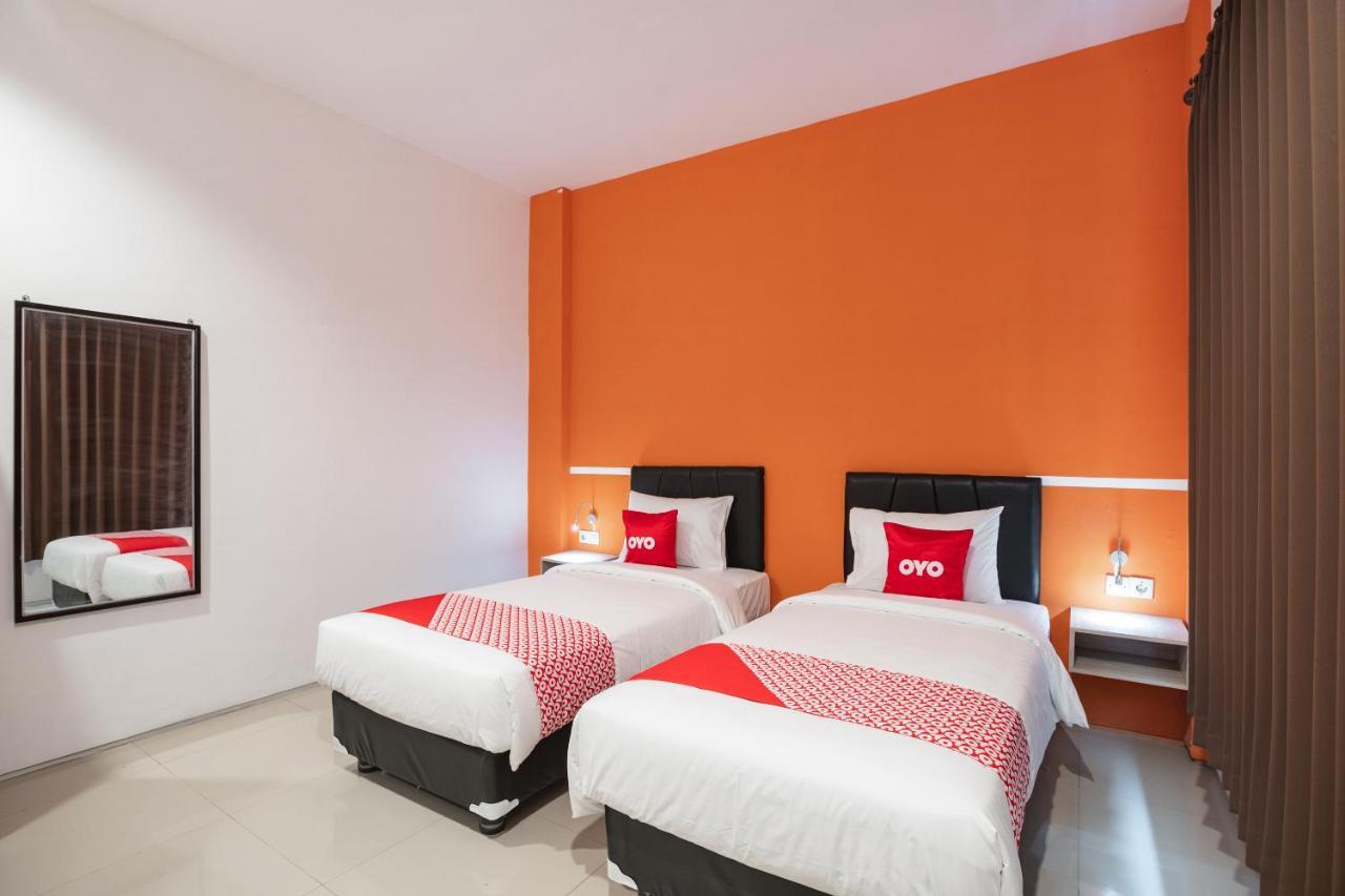 Hotel Oyo Flagship 1575 Urban 18 Surabaja Zewnętrze zdjęcie