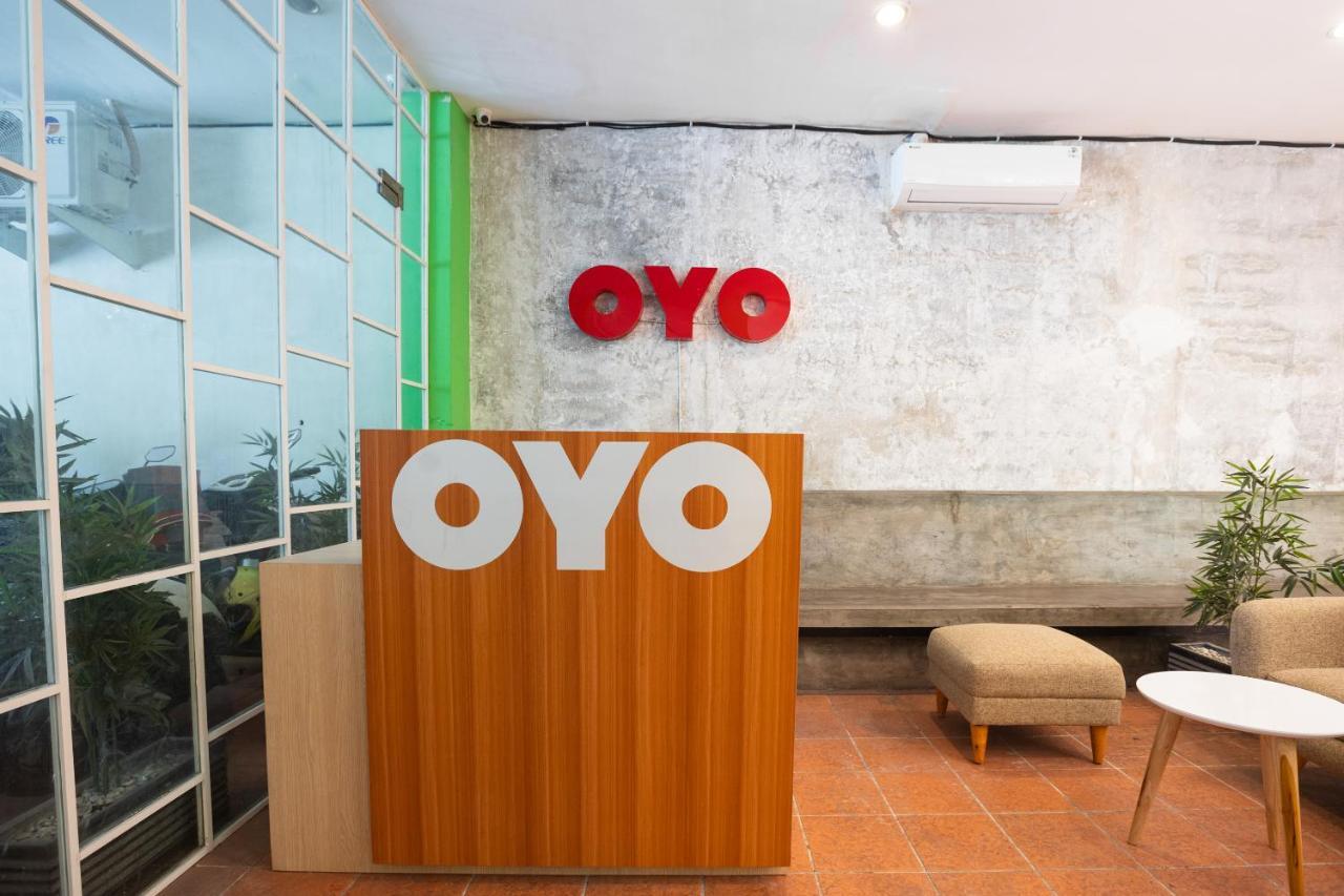 Hotel Oyo Flagship 1575 Urban 18 Surabaja Zewnętrze zdjęcie
