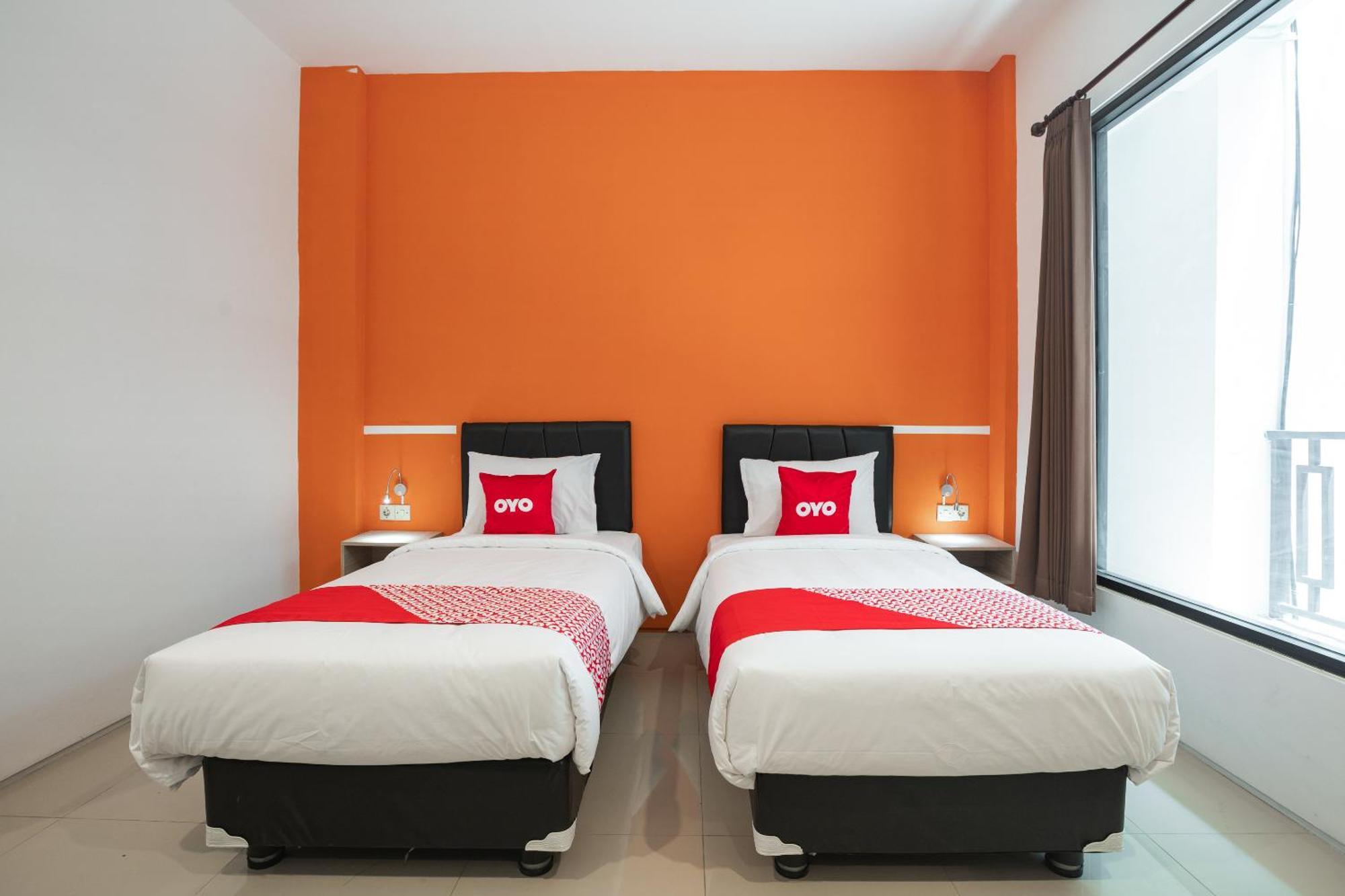 Hotel Oyo Flagship 1575 Urban 18 Surabaja Zewnętrze zdjęcie